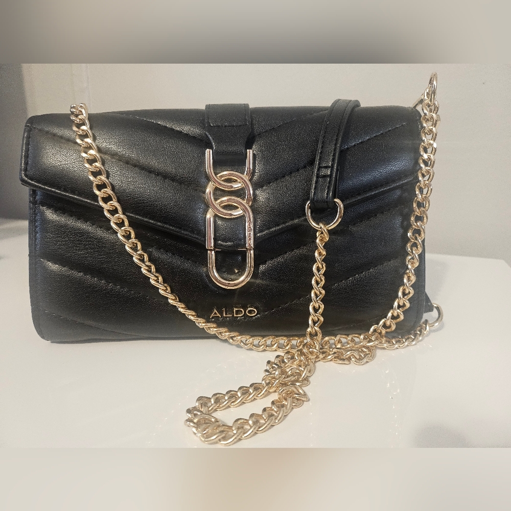 Aldo Black Quilted Chain Shoulder Bag